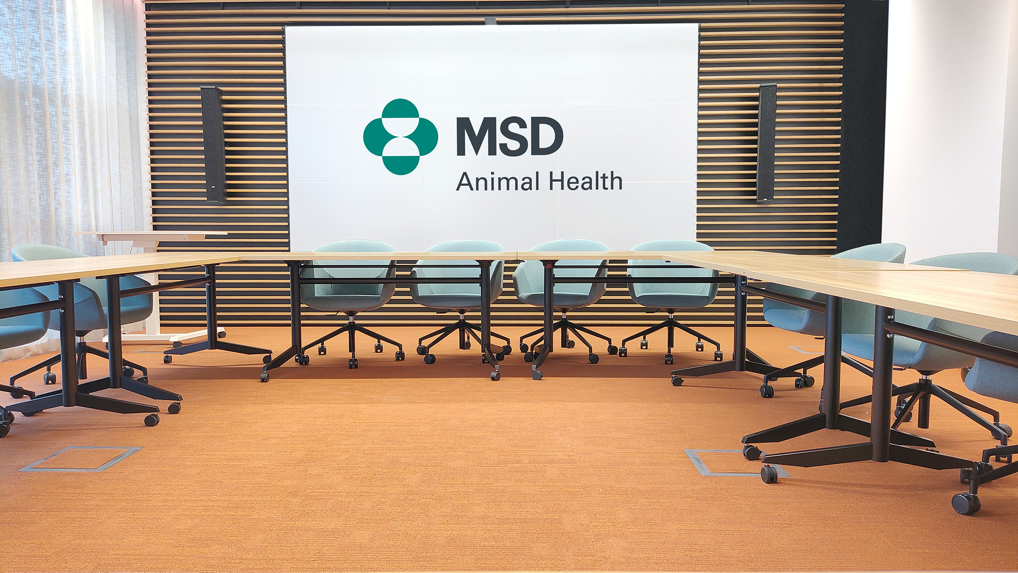 NEXOサウンドがポーランドに新設されたMSD ANIMAL HEALTH EXPERIENCE CENTERのフィールドをリード